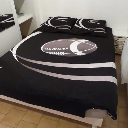 Lejlighed Dans Avec Piscine